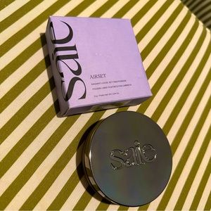 BNWT Translucent Saie Airset Radiant Loose Setting Powder